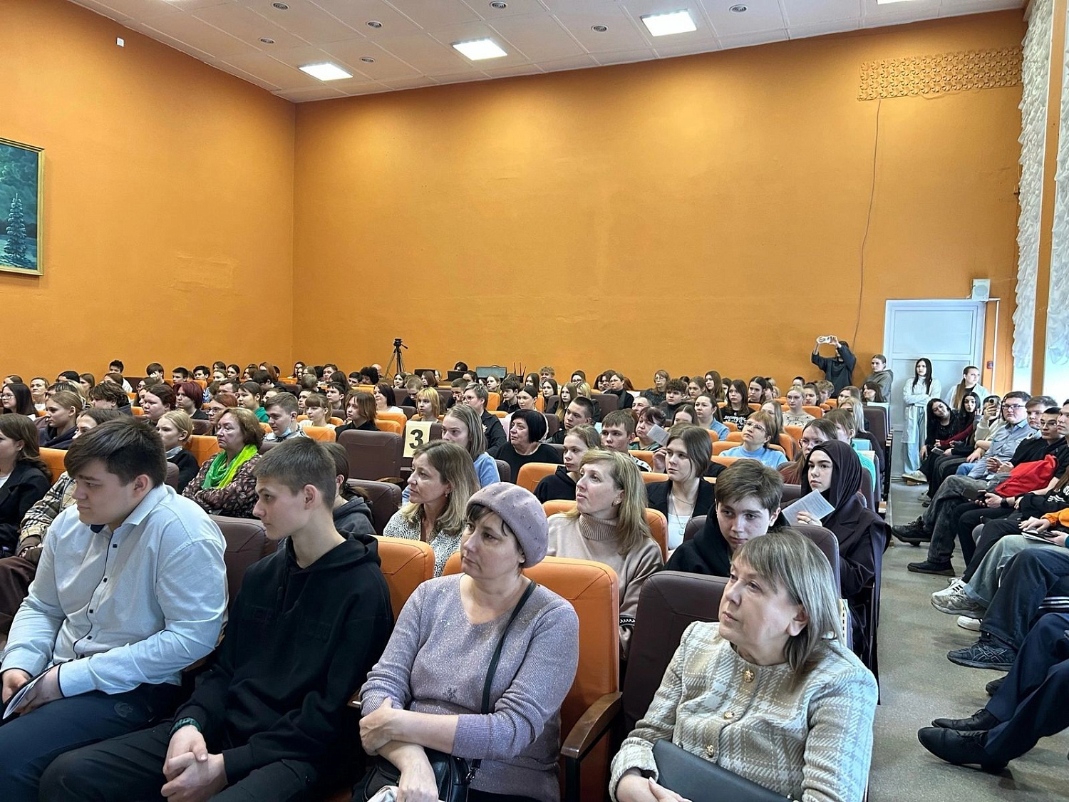 22 марта 2025 года, в Курганском базовом медицинском колледже прошёл День открытых дверей «Шаг в профессию»