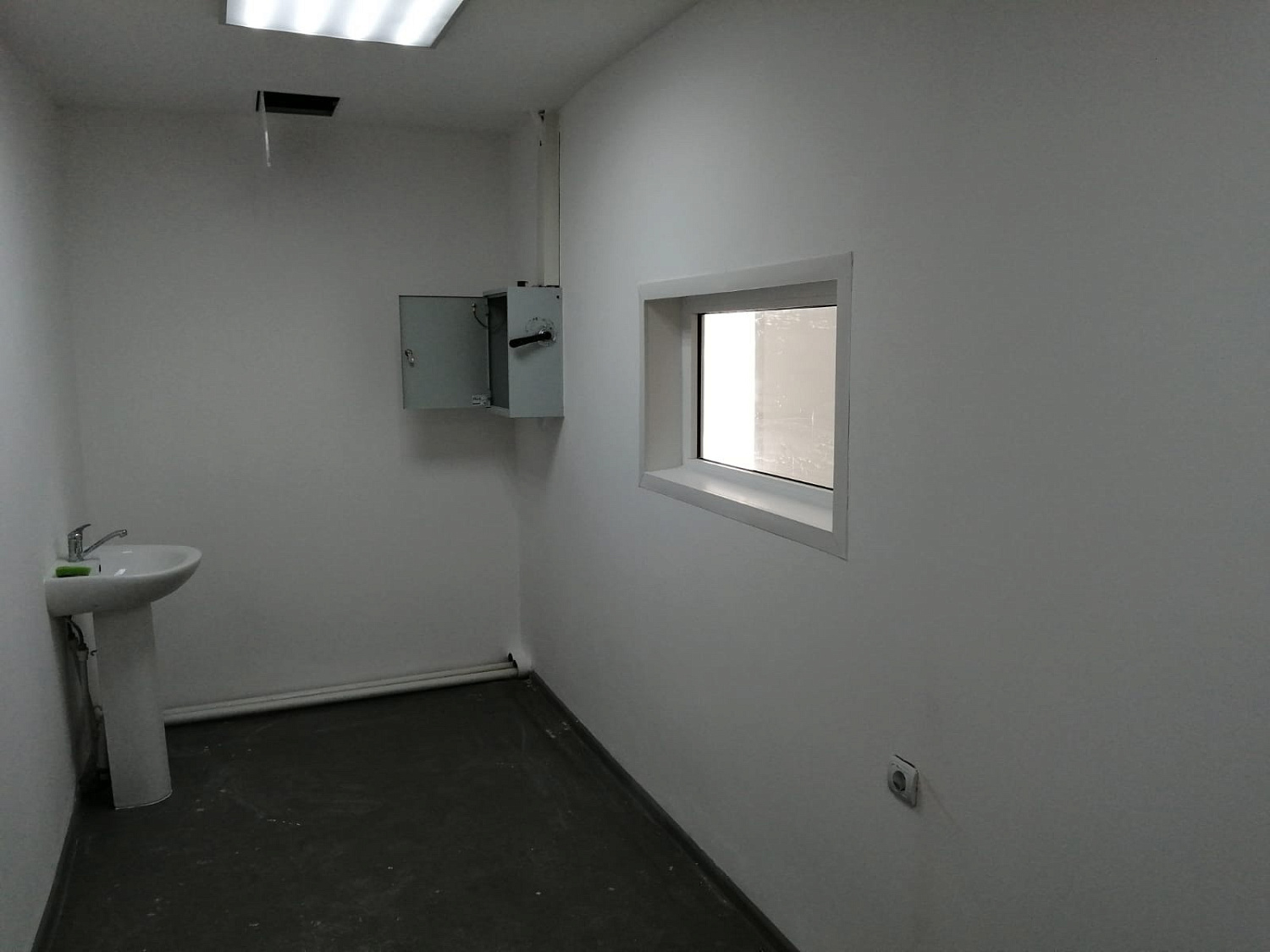 В Шадринской центральной районной больнице завершены работы по подготовке кабинета для размещения рентген-аппарата