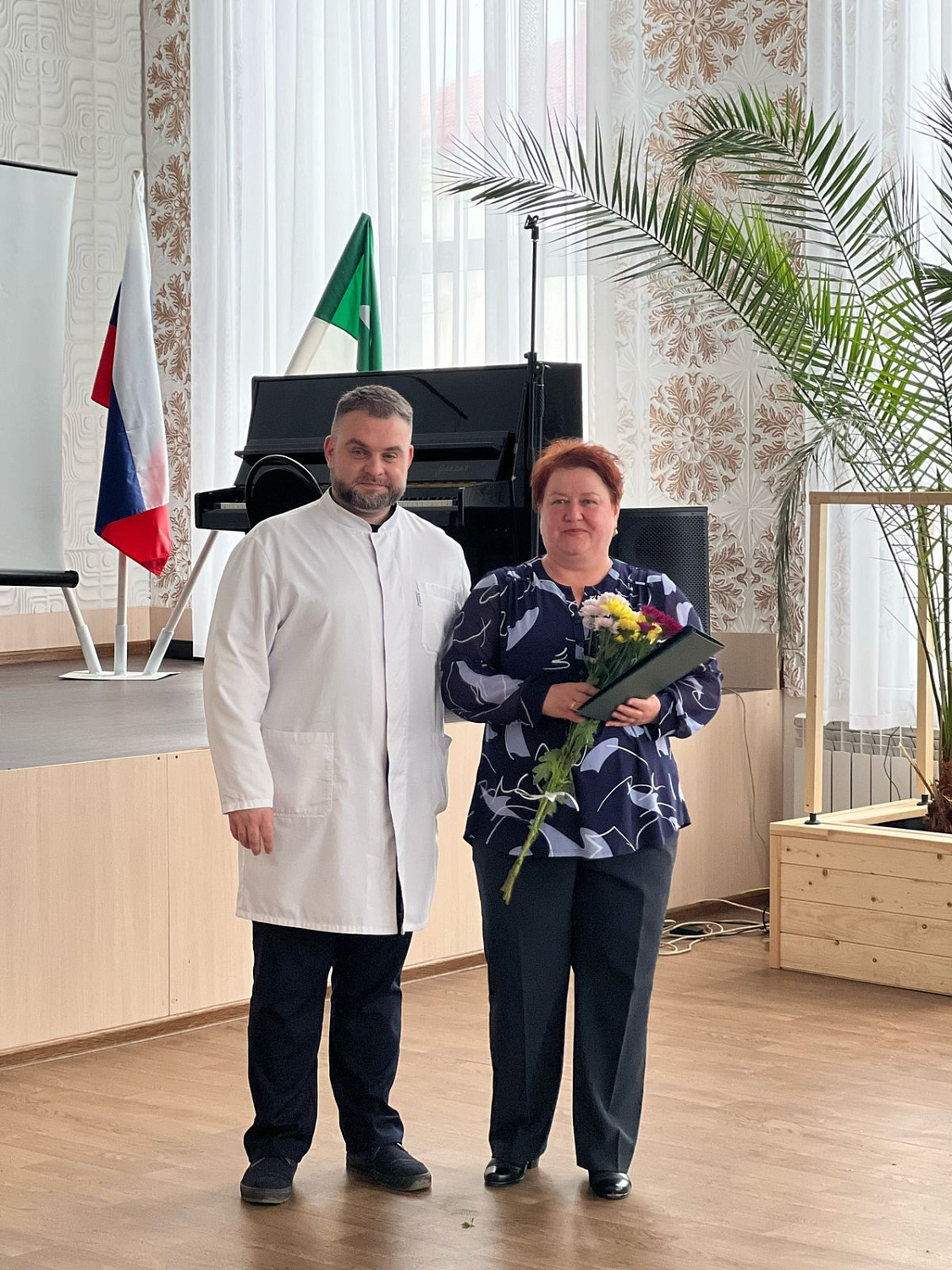 В Курганской больнице скорой медицинской помощи наградили лучших сотрудников скорой медицинской помощи