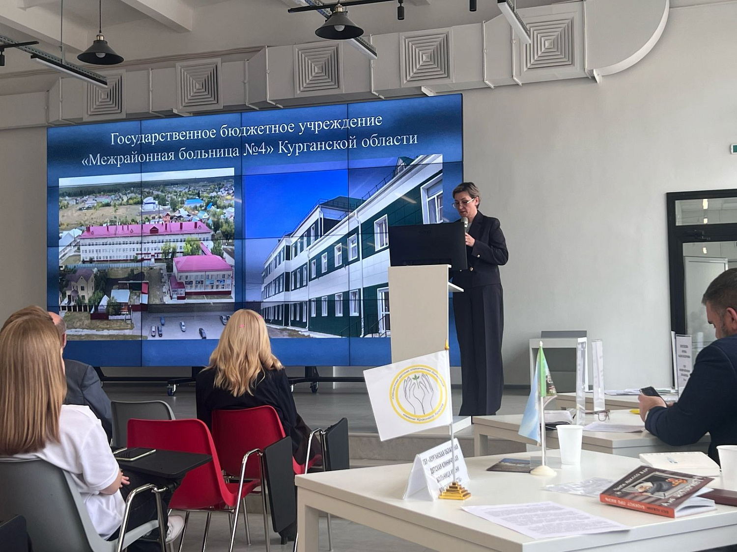 В Курганской области продолжается работа по привлечению молодых специалистов в учреждения здравоохранения Курганской области