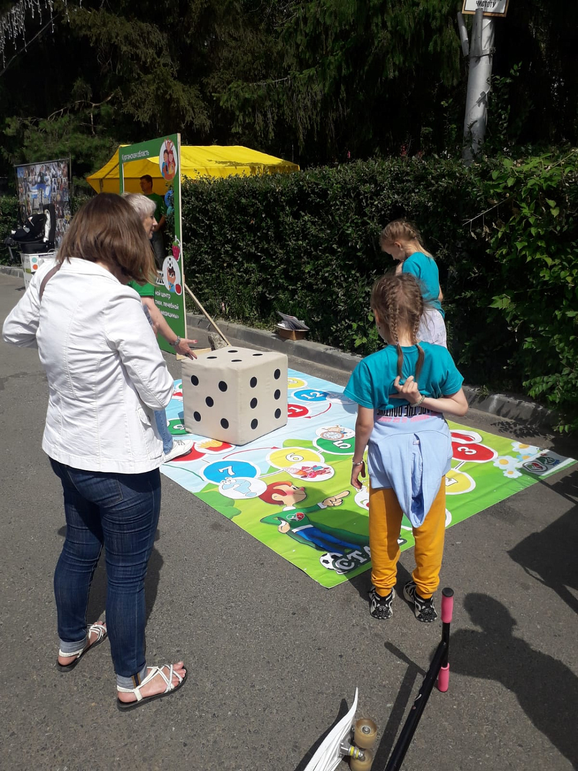 Департамент здравоохранения Курганской области и медицинские организации приняли участие в фестивале «Семья - малая Родина»