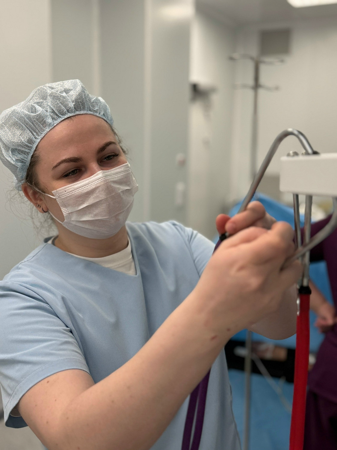 В Курганском онкологическом диспансере приступил к работе новый врач.