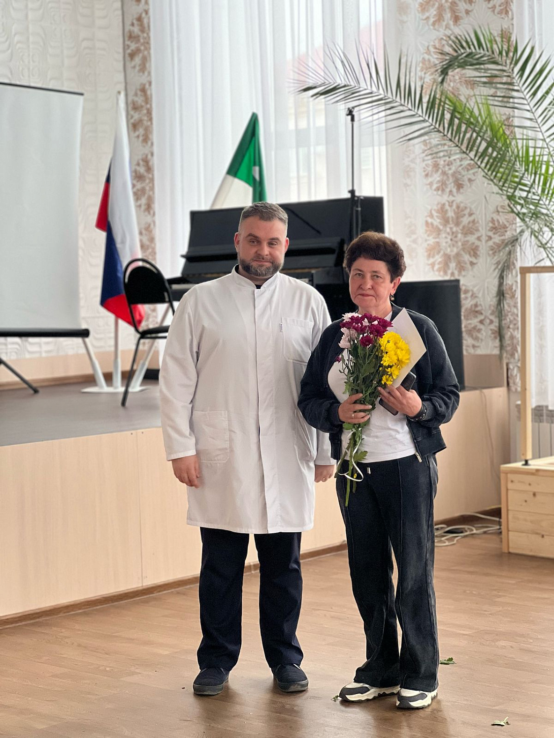 В Курганской больнице скорой медицинской помощи наградили лучших сотрудников скорой медицинской помощи