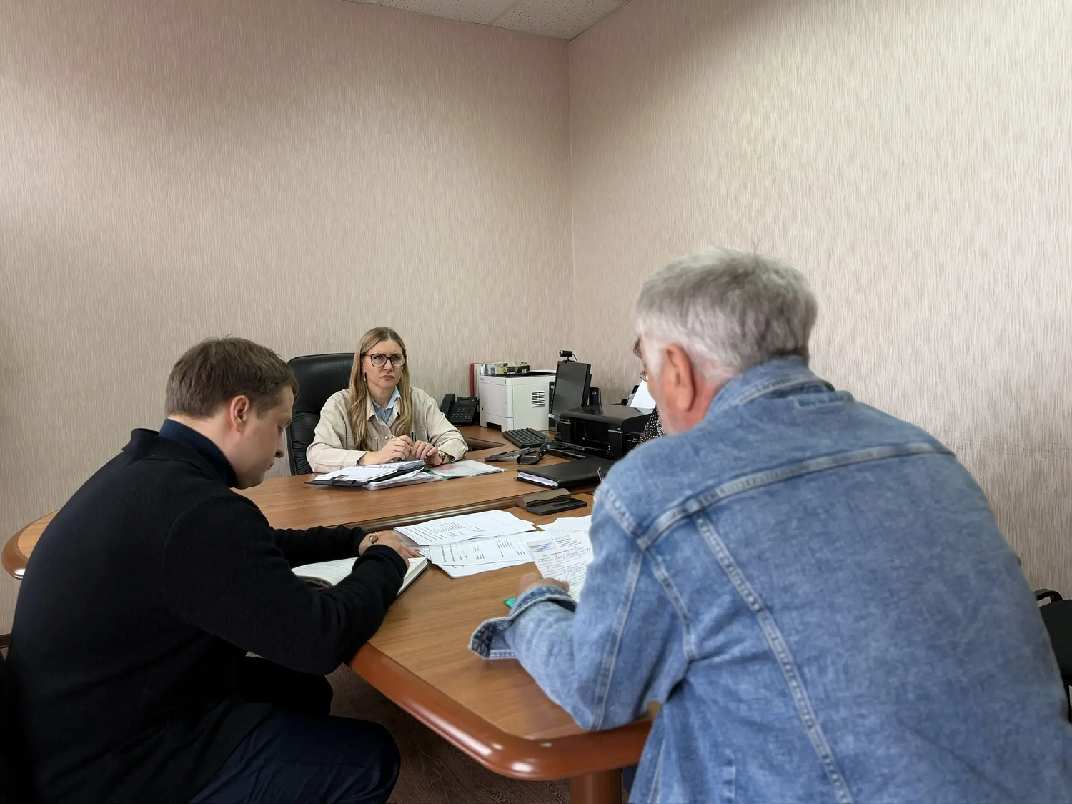 По поручению Губернатора Курганской области проведен личный прием граждан c жителями Варгашинского муниципального округа по вопросам качества оказания медицинской помощи.